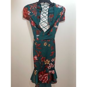 PrettyLittleThing Green Floral Lace-Up Mini Dress